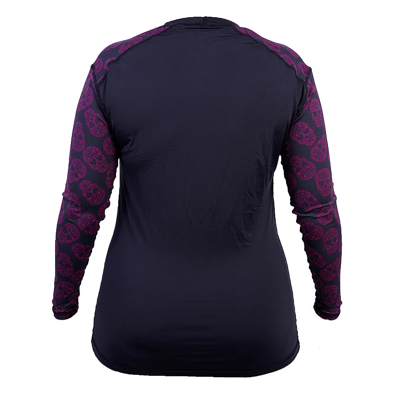 A blusa vista de trás